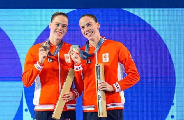 Noortje en Bregje de Brouwer