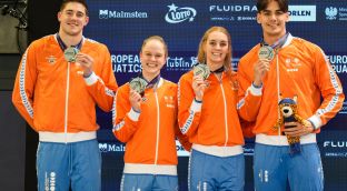 Mixed estafette team